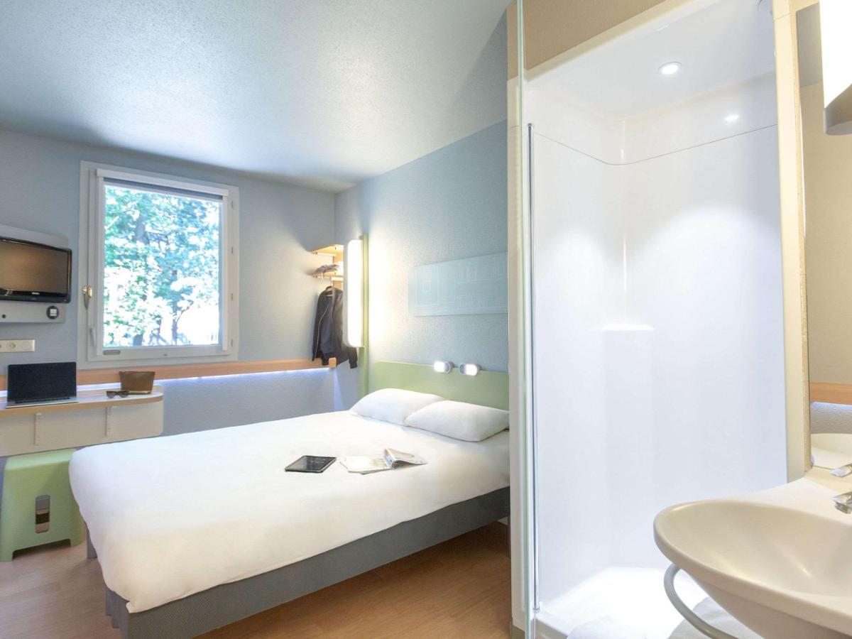Ibis Budget Brignoles Provence Exterior photo